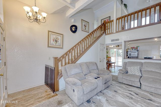 11005 LOMA GRANDE Drive, El Paso, TX 79934