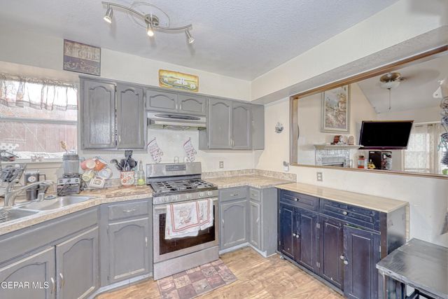 11005 LOMA GRANDE Drive, El Paso, TX 79934