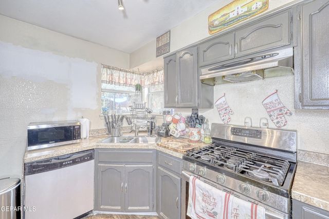 11005 LOMA GRANDE Drive, El Paso, TX 79934