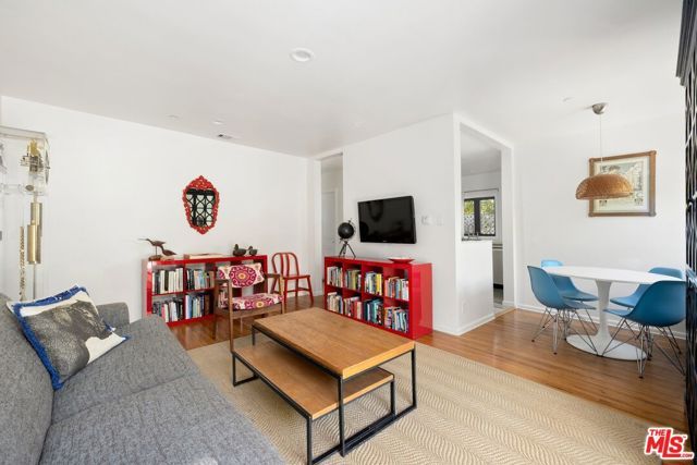 2402 11th Street, Santa Monica, CA 90405