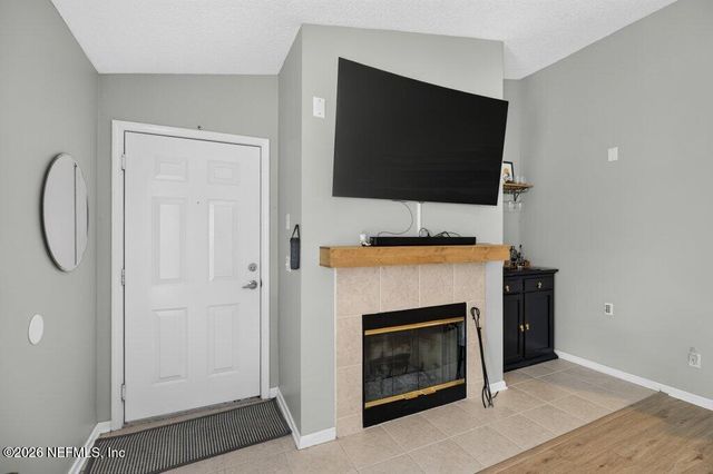 77 JARDIN DE MER Place 77, Jacksonville Beach, FL 32250