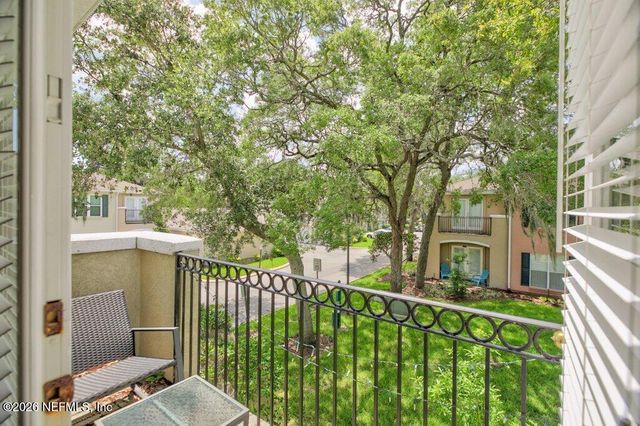 77 JARDIN DE MER Place 77, Jacksonville Beach, FL 32250