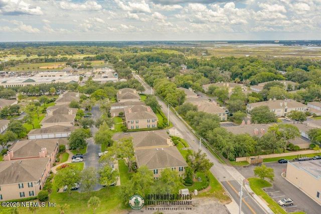 77 JARDIN DE MER Place 77, Jacksonville Beach, FL 32250