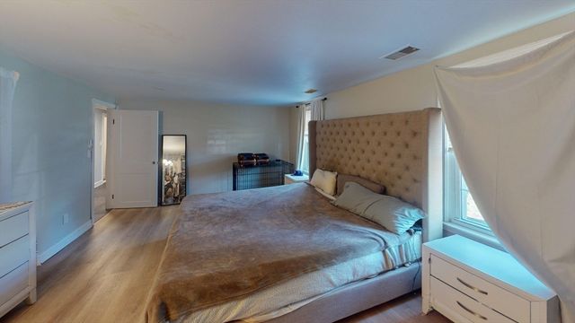 11 Lansing Rd, Lynn, MA 01904