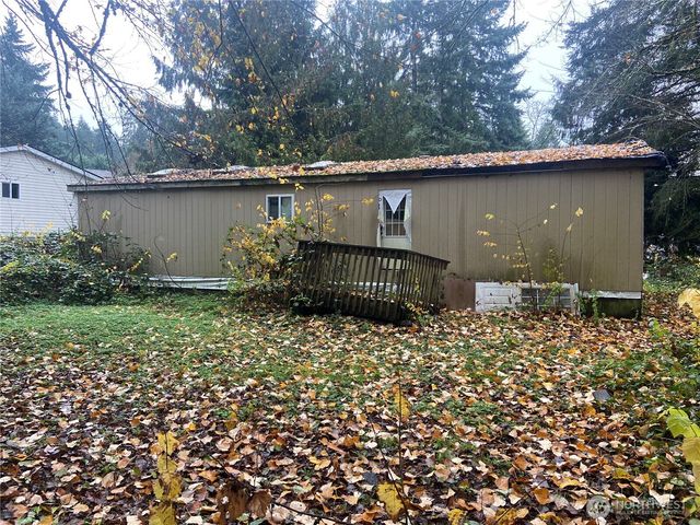 11 NE Davey Jones Ct, Belfair, WA 98528