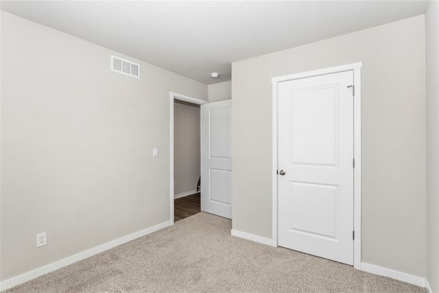 1118 NE 56th Street, Ankeny, IA 50021