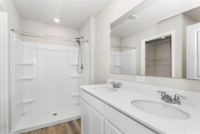 1118 NE 56th Street, Ankeny, IA 50021