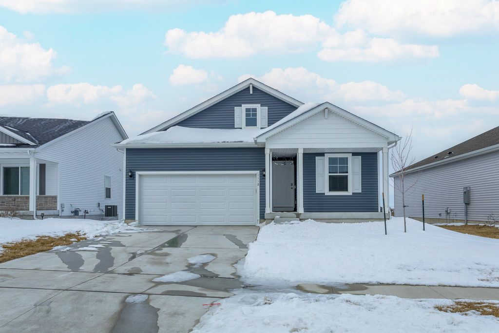 1118 NE 56th Street, Ankeny, IA 50021