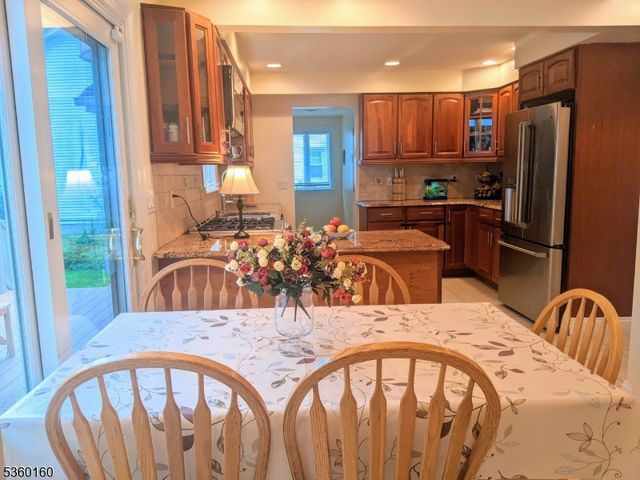 81 Wilder St, Hillside Twp., NJ 07205