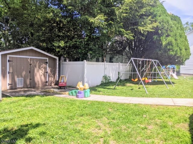 81 Wilder St, Hillside Twp., NJ 07205