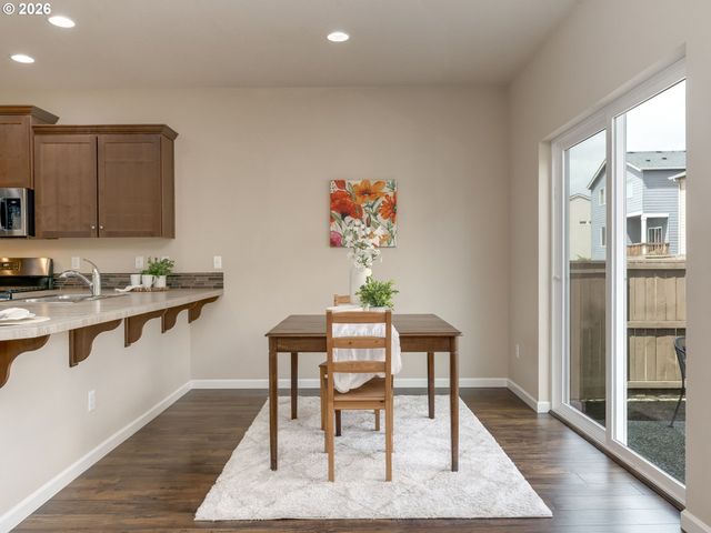 16915 Nw ANITA St, Portland, OR 97229