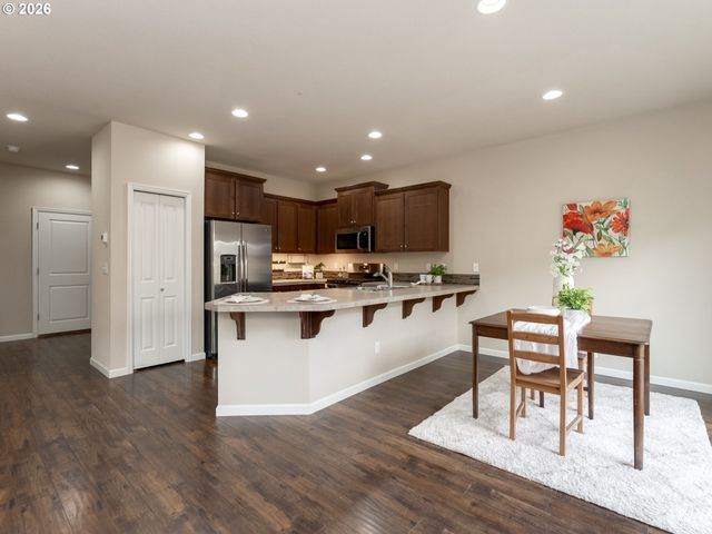 16915 Nw ANITA St, Portland, OR 97229