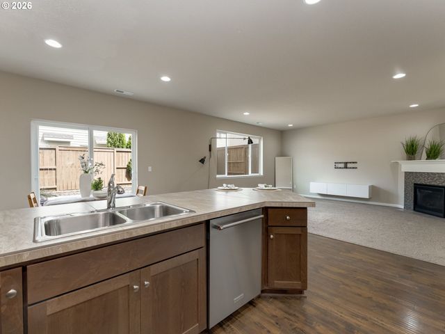 16915 Nw ANITA St, Portland, OR 97229