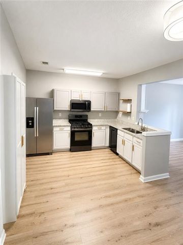 1035 Whitestone Ridge, Alpharetta, GA 30005