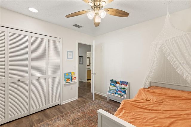 420 W WEKIVA TRAIL, Longwood, FL 32779