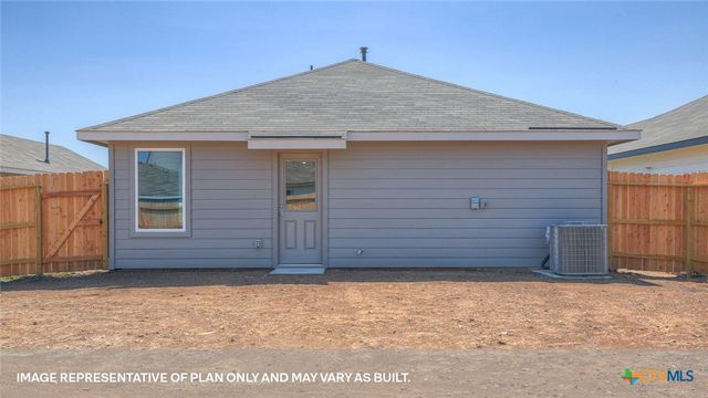 468 LOW PASTURE Trail, Maxwell, TX 78656