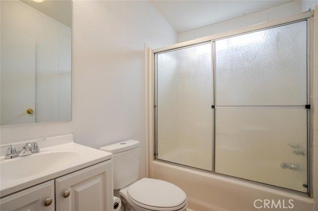 17197 Sierra Highway 17, Canyon Country (santa Clarita), CA 91351