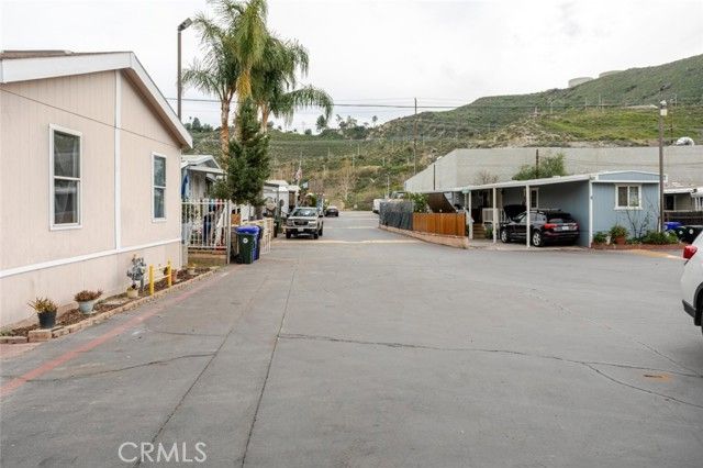 17197 Sierra Highway 17, Canyon Country (santa Clarita), CA 91351