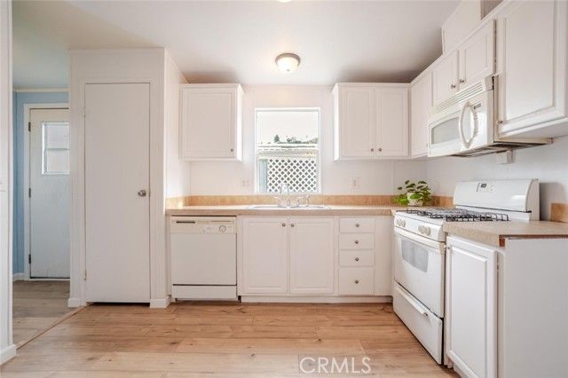 17197 Sierra Highway 17, Canyon Country (santa Clarita), CA 91351