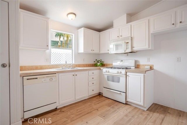 17197 Sierra Highway 17, Canyon Country (santa Clarita), CA 91351