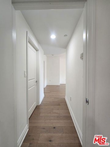 147 S Doheny Drive, Los Angeles, CA 90048
