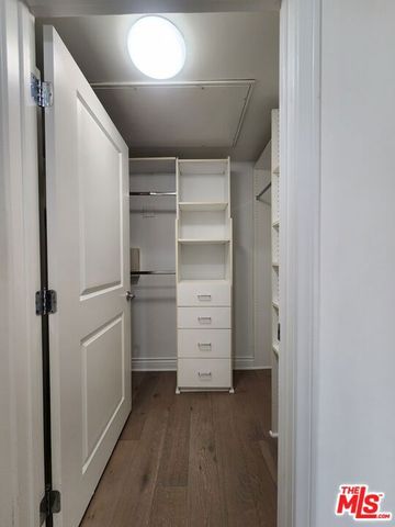 147 S Doheny Drive, Los Angeles, CA 90048