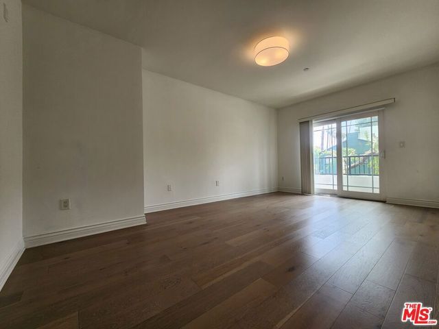147 S Doheny Drive, Los Angeles, CA 90048