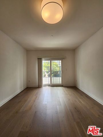 147 S Doheny Drive, Los Angeles, CA 90048