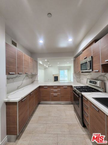 147 S Doheny Drive, Los Angeles, CA 90048