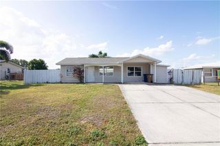 449 Morgan CIR S, Lehigh Acres, FL 33936