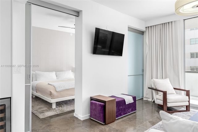 220 21st St 507, Miami Beach, FL 33139