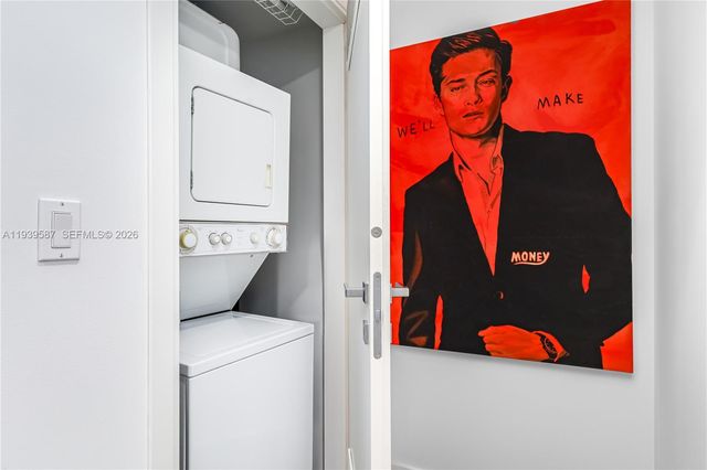 220 21st St 507, Miami Beach, FL 33139