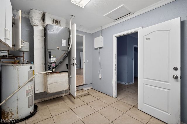 8421 47th ST N, Pinellas Park, FL 33781