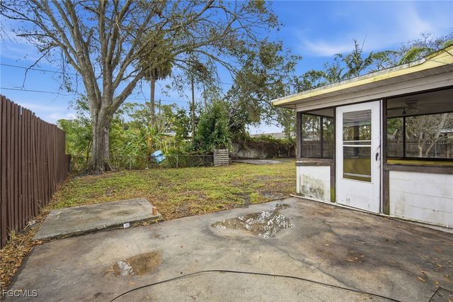 8421 47th ST N, Pinellas Park, FL 33781