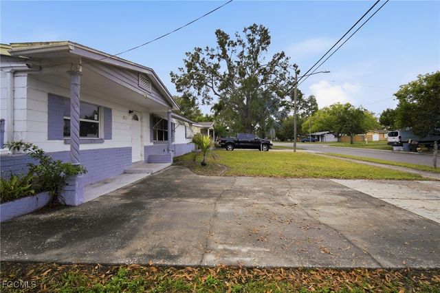 8421 47th ST N, Pinellas Park, FL 33781