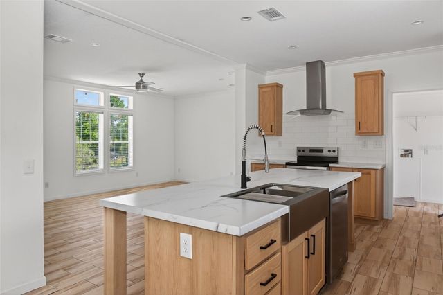 8388 DALEWOOD DRIVE, Weeki Wachee, FL 34613