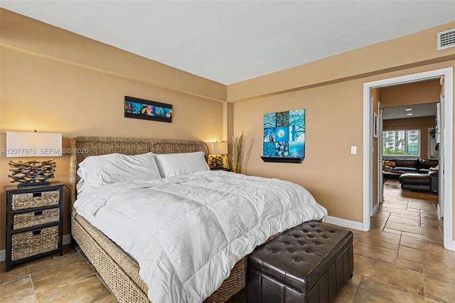 1801 S Surf Road 2G, Hollywood, FL 33019
