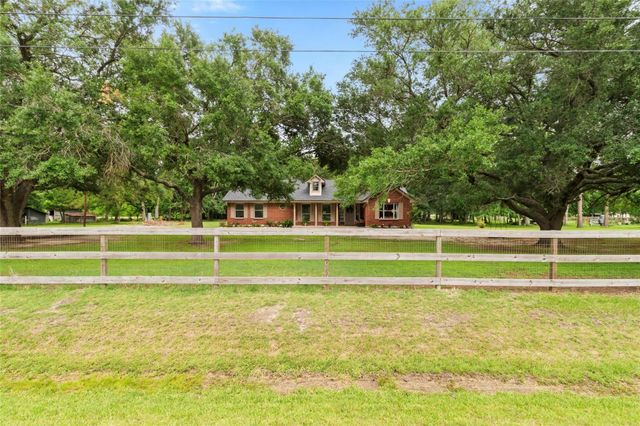 9528 Gates Loop, Manvel, TX 77578