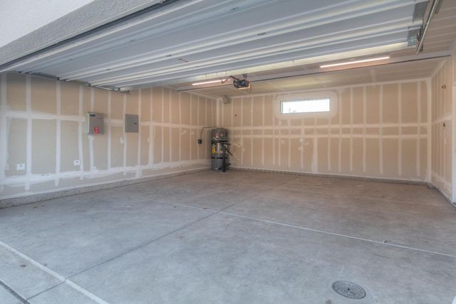 411 6th St, West Sacramento, CA 95605