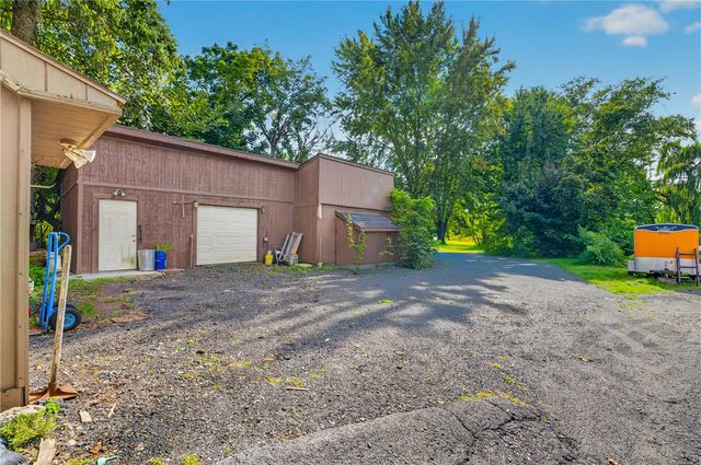 1146 Trexlertown Road, Upper Macungie Twp, PA 18031