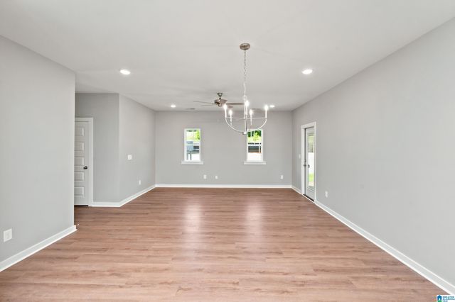 1021 GRAND RIVER BOULEVARD W, Leeds, AL 35094