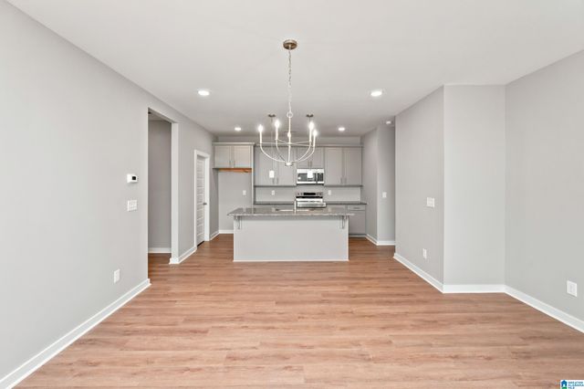 1021 GRAND RIVER BOULEVARD W, Leeds, AL 35094
