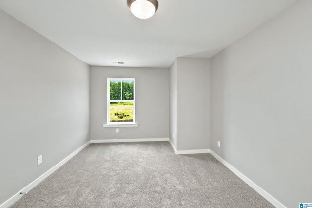 1021 GRAND RIVER BOULEVARD W, Leeds, AL 35094