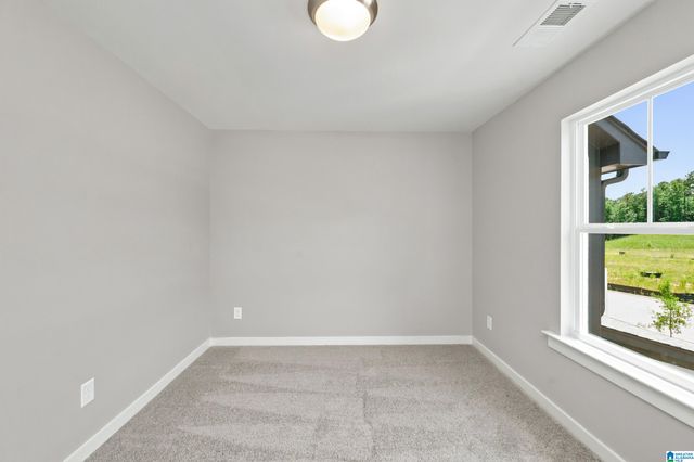 1021 GRAND RIVER BOULEVARD W, Leeds, AL 35094
