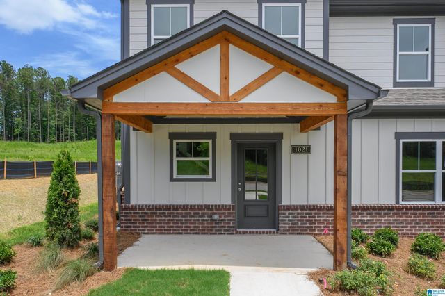 1021 GRAND RIVER BOULEVARD W, Leeds, AL 35094