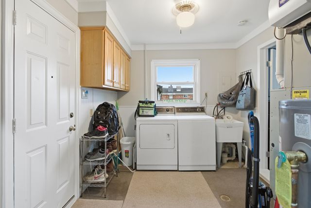 7324 Mckinley, City Of Center Line, MI 48015