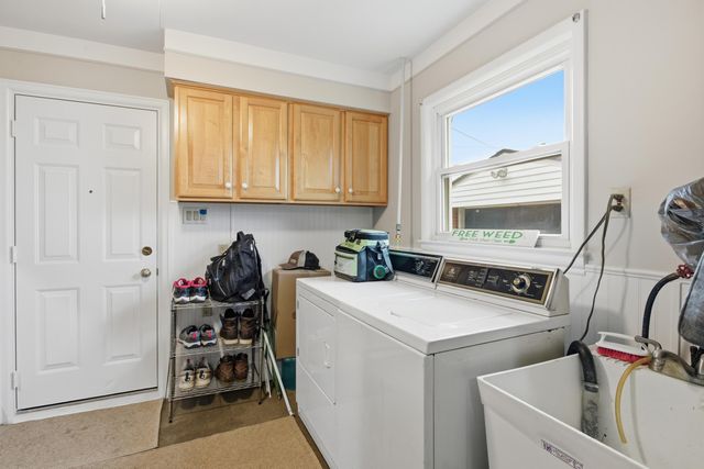 7324 Mckinley, City Of Center Line, MI 48015