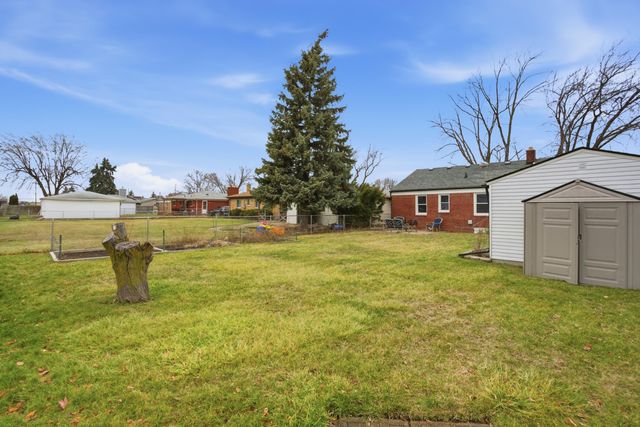 7324 Mckinley, City Of Center Line, MI 48015