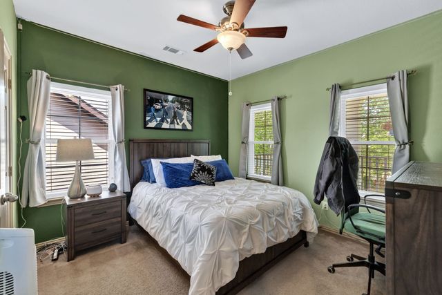 1621 Jasmine Trail, Savannah, TX 76227