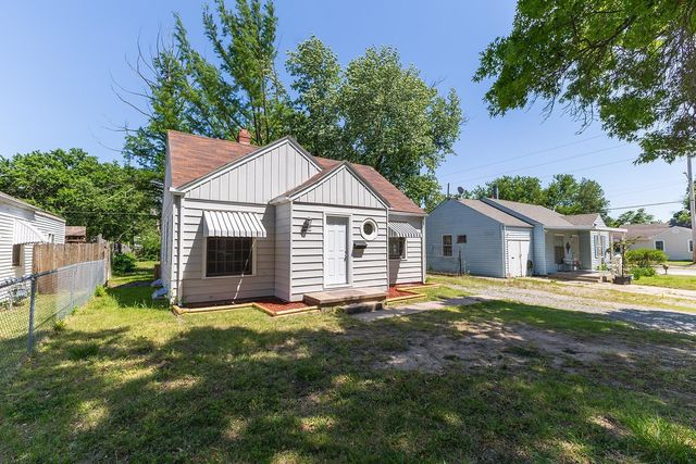 1952 S Emporia Ave, Wichita, KS 67211